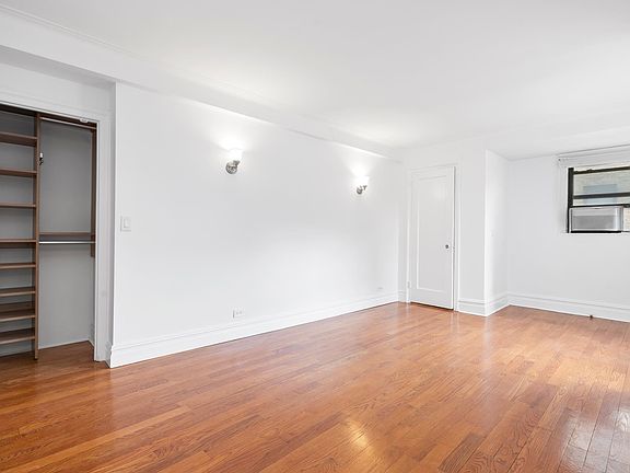 4th image of 230 W End Ave #12GA