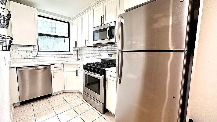 1st image of 173 E 102nd St APT 2F