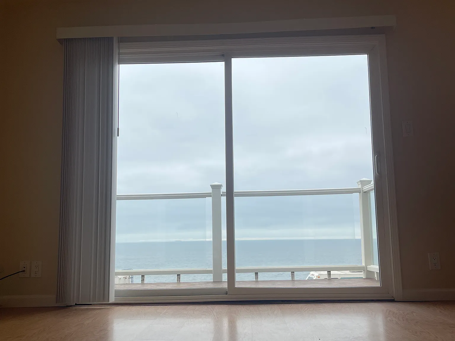2 bed, 750 sqft, $3,550 — Photo 2