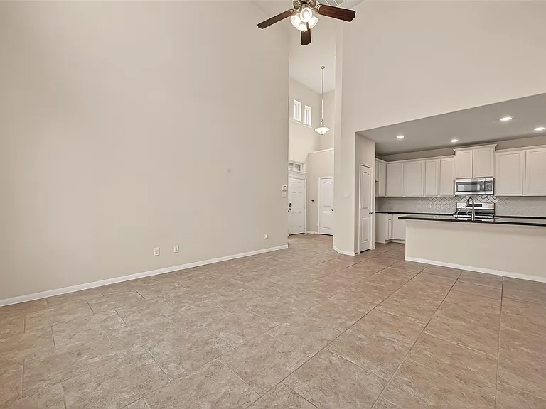 6126 Prince Place Dr — Photo 7