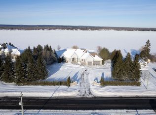 3665 Front Rd, East Hawkesbury, ON K6A2W5