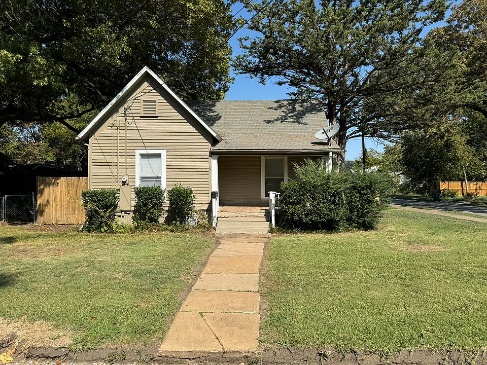 1st image of 723 E Cherry St
