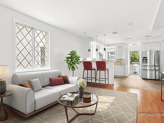 4th image of 7809 77th Ave Floor 2