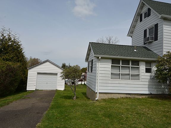 4th image of 99 Bay View Ave