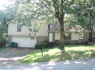 12311 Shawnee Forest Dr, Little Rock, AR 72212