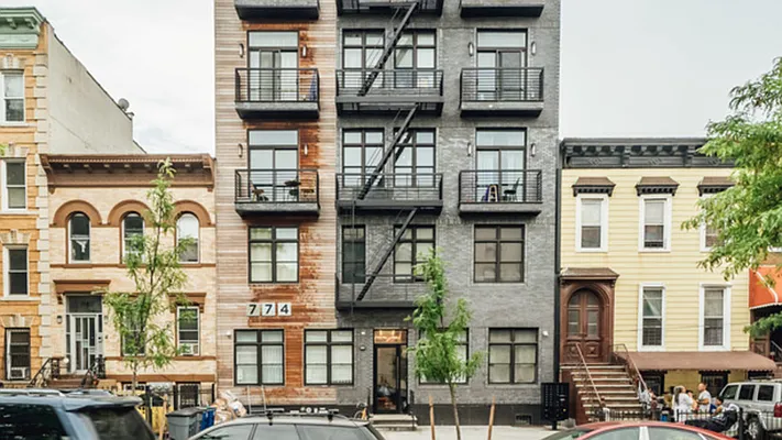 Rented by Nooklyn NYC LLC | media 21