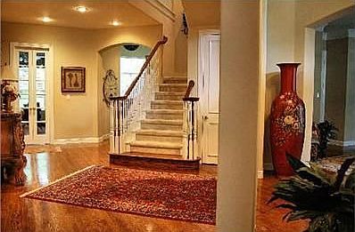 2nd image of 2613 Beverly Dr