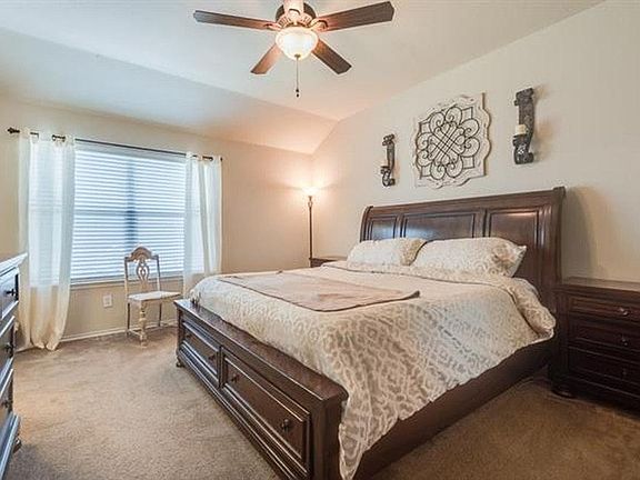 5th image of 131 Meadow Crest Dr