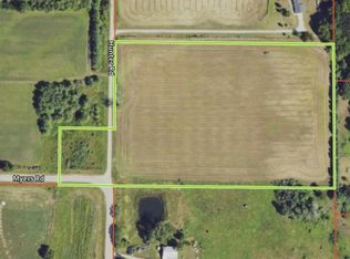 Hunter Dr, Gladwin, MI 48624