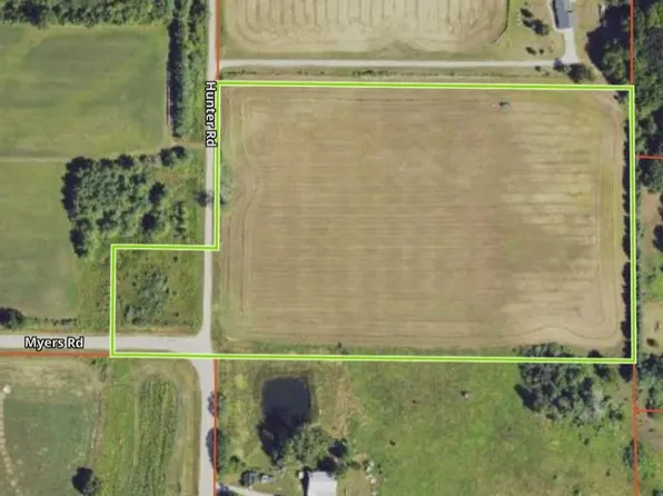 Hunter Dr, Gladwin, MI 48624