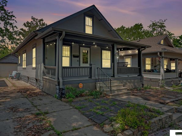 349 N 32nd St, Lincoln, NE 68503