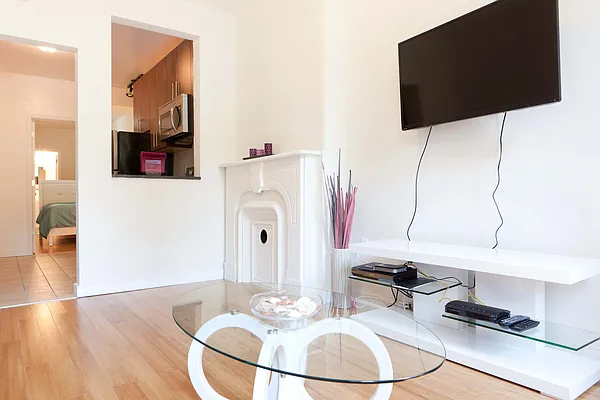 Rented by Big Apple Living | media 7