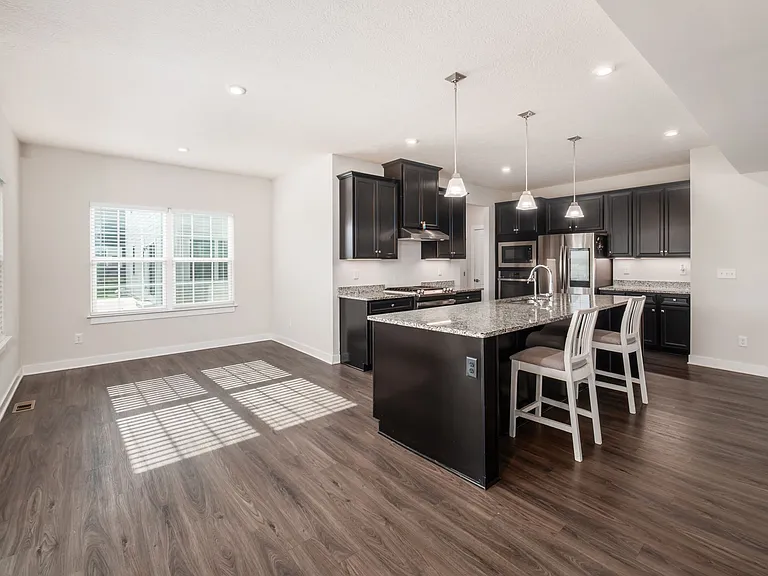 589 Melick Dr #1 — Photo 29