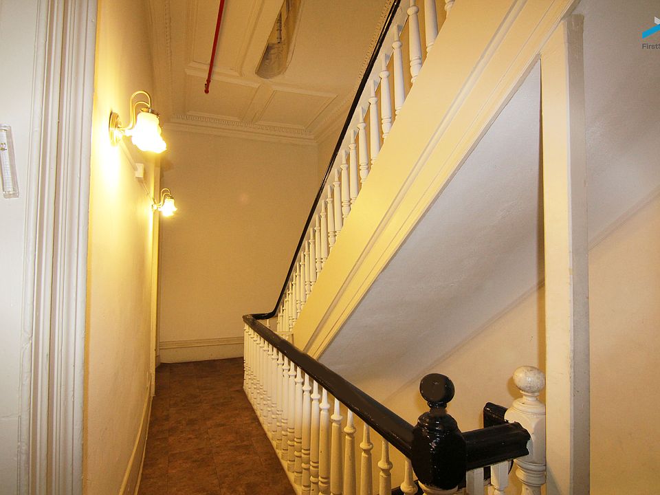 1st image of 251 Lexington Ave APT 6