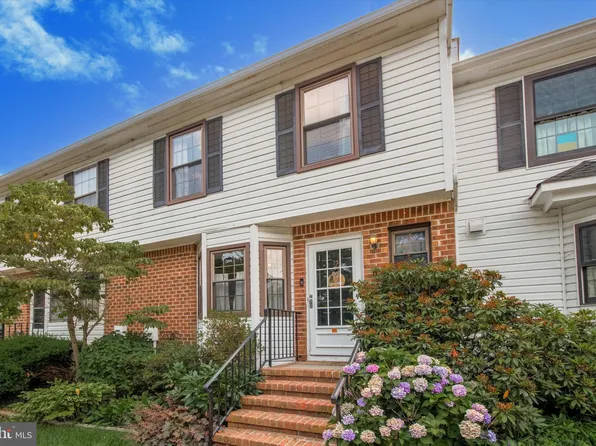 25 Bordenshire Dr, Bordentown, NJ 08505