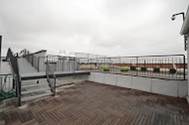 Rented by Steven C Bohbot, LREB | media 50