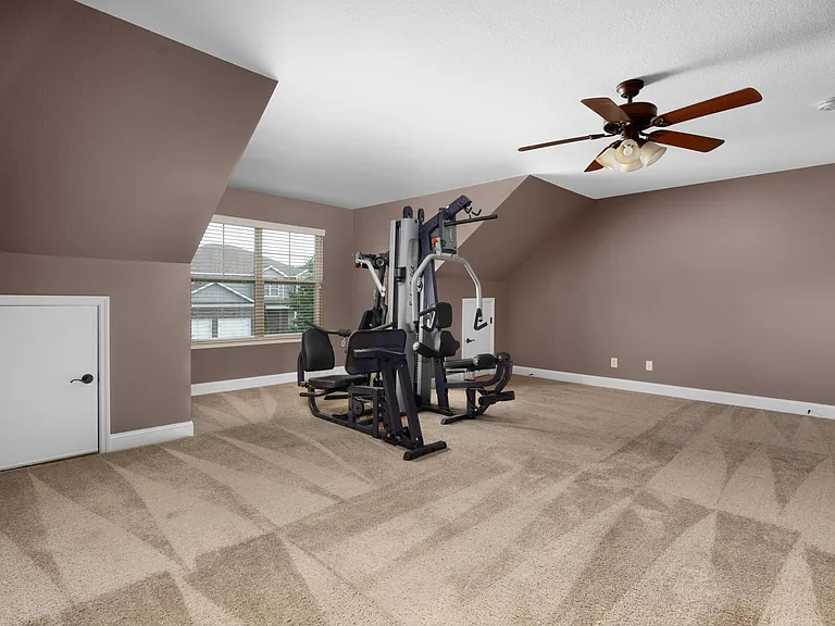 3384 Willow Lake Cir — Photo 26