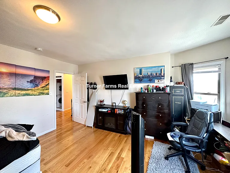 914 Dorchester Ave #3F — Photo 9