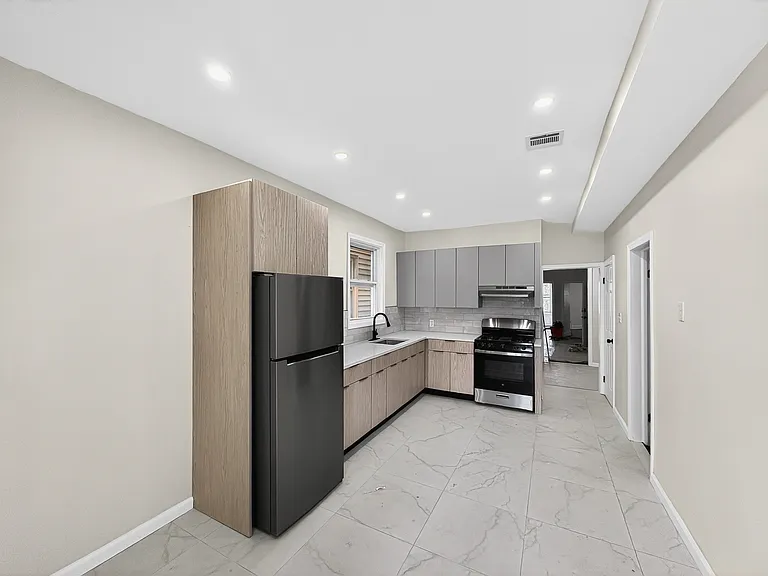 345 Walnut St #3R — Photo 27