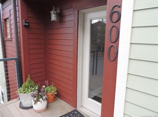 600 Skyloft Dr #A201, Asheville, NC 28801
