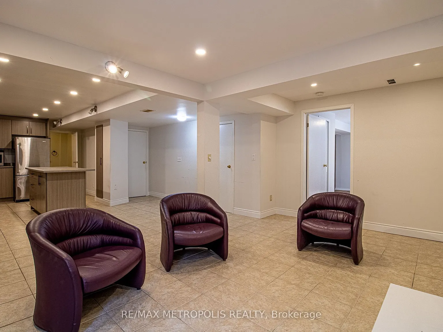 2 bed, $1,750 — Photo 3