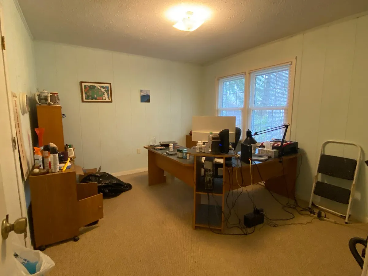 Unit Photo - 4403 Lakeside Dr #2