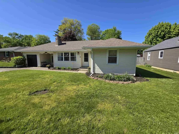 3718 W Peachtree Ln, Muncie, IN 47304