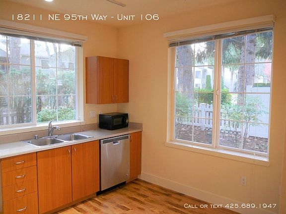 5th image of 18211 NE 95th Way Unit 106