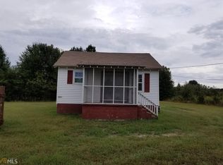 2471 Claude Brewer Rd, Loganville, GA 30052