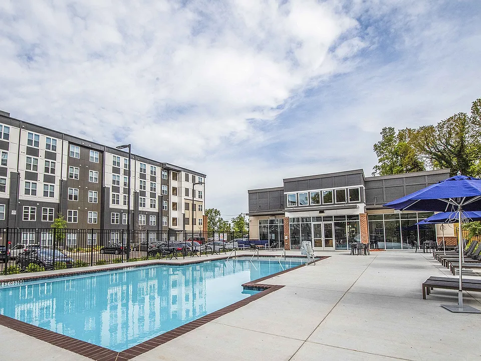 Flagship Kern's Apartments