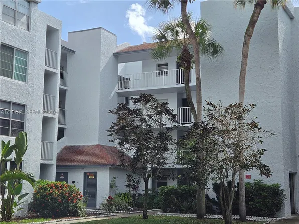 9441 Live Oak Pl APT 308, Fort Lauderdale, FL 33324