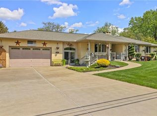 1365 Fallen Timber Rd, Elizabeth, PA 15037