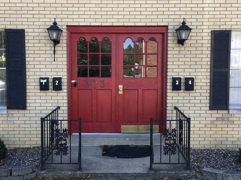 Foyer entry 