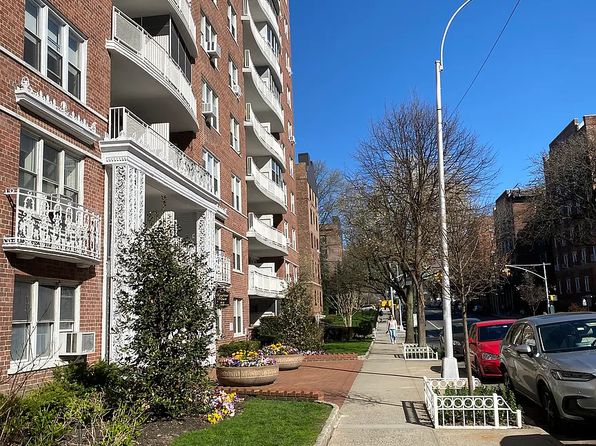 6910 108th St APT 2G