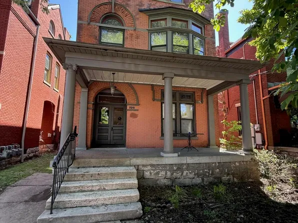 1321 S 1st St, Louisville, KY 40208