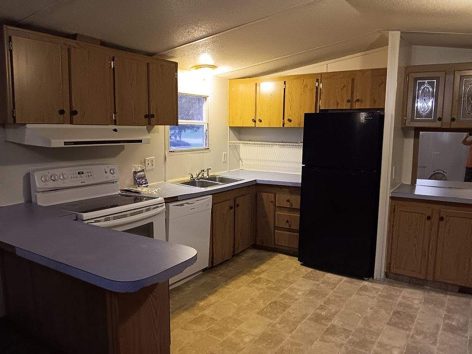 1st image of 169 Tanglewood Dr