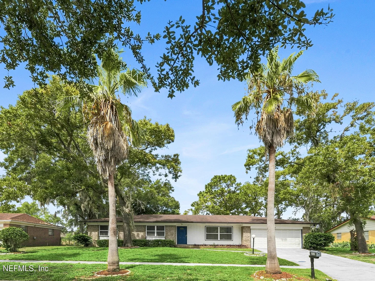 4 bed, 2.0 bath, 1559 sqft, $2,500 — Photo 2