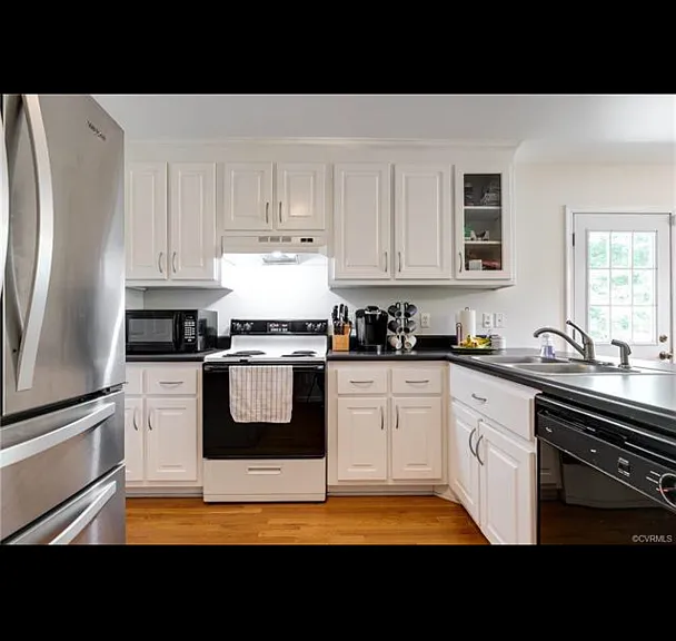 8571 Woodlake Dr — Photo 6