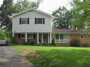 300 Lebanon Rd, Kingsport, TN 37663