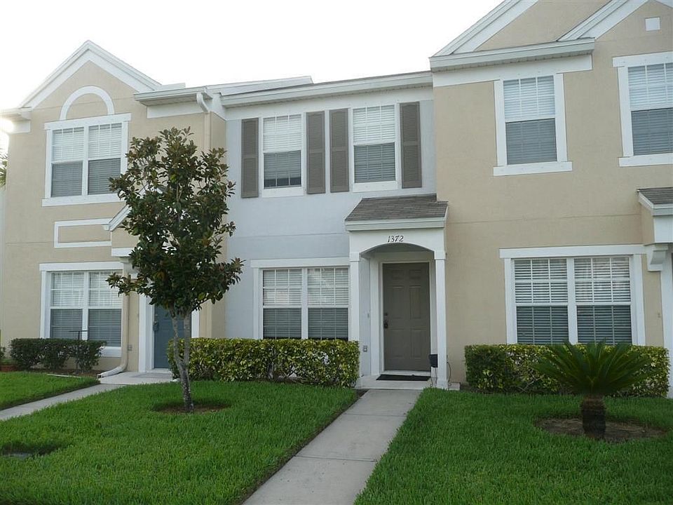 Welcome to carefree Suntree living!