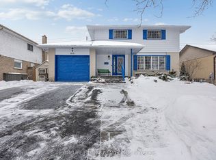 835 Carnaby Cres, Oshawa, ON L1G 2Y7