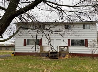 18 Eugene St, Rochester, NY 14606