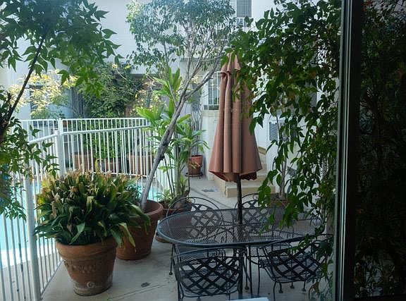4th image of 1323 Micheltorena St #5