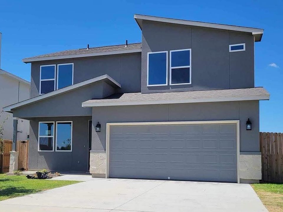 1st image of 11226 Cantabria Dr