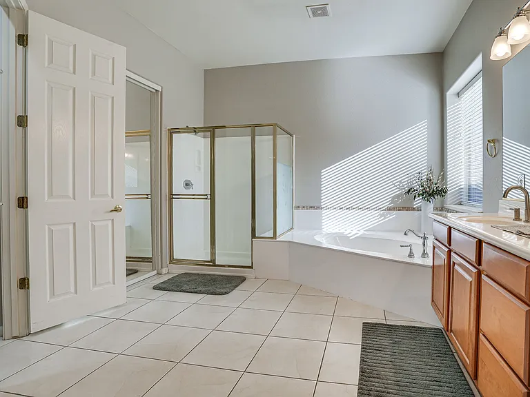 13387 W Coronado Rd — Photo 21