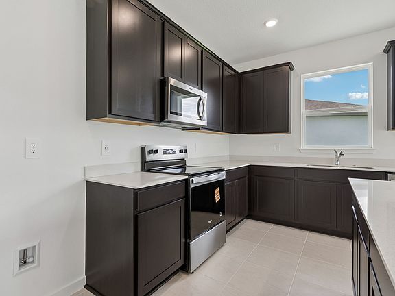 2nd image of 11243 Sycamore Glen Loop
