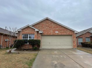 6413 Claire Dr, Fort Worth, TX 76131