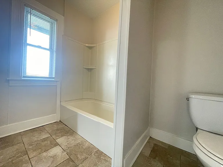 551 Somerville St #3 — Photo 23