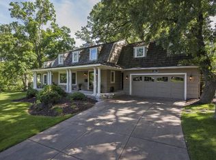26 Woodland Rd, Edina, MN 55424