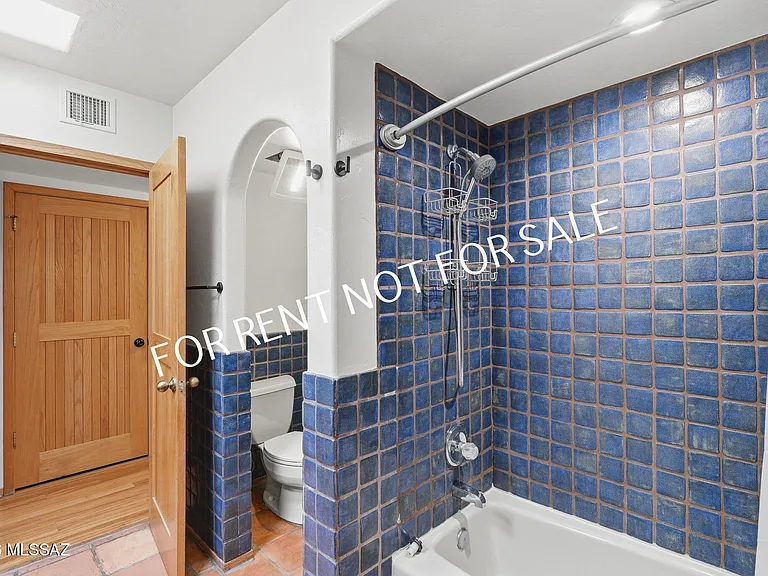 2824 E Sierra Vista Rd — Photo 33